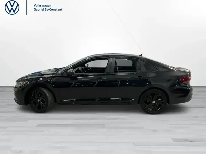 Volkswagen Jetta 2025 photo 2