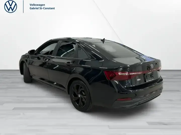 Volkswagen Jetta 2025 photo 3