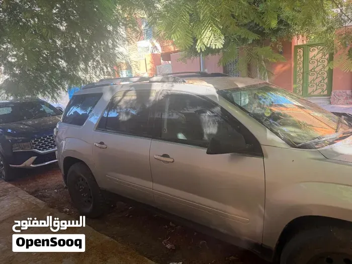 GMC Acadia 2015 photo 4