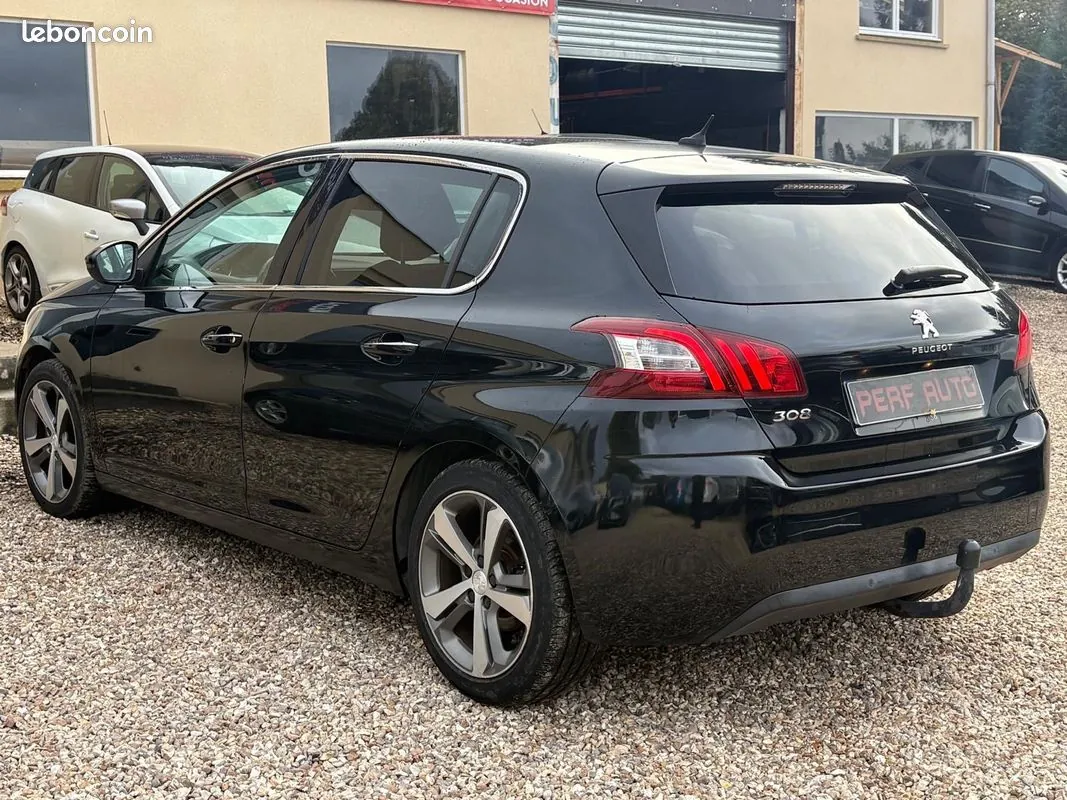 Peugeot 308 2014 photo 5