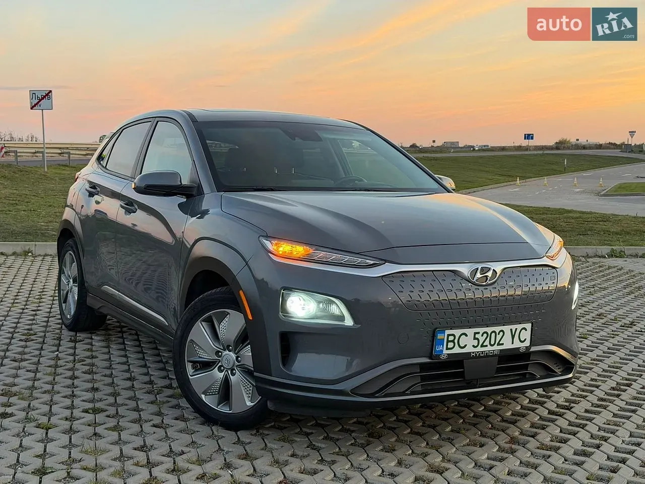 Hyundai Kona 2020 photo 2