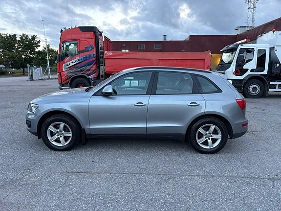 Audi Q5 2009 photo 2