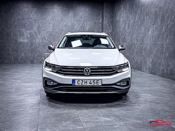 Volkswagen Passat Alltrack 2020 photo 2