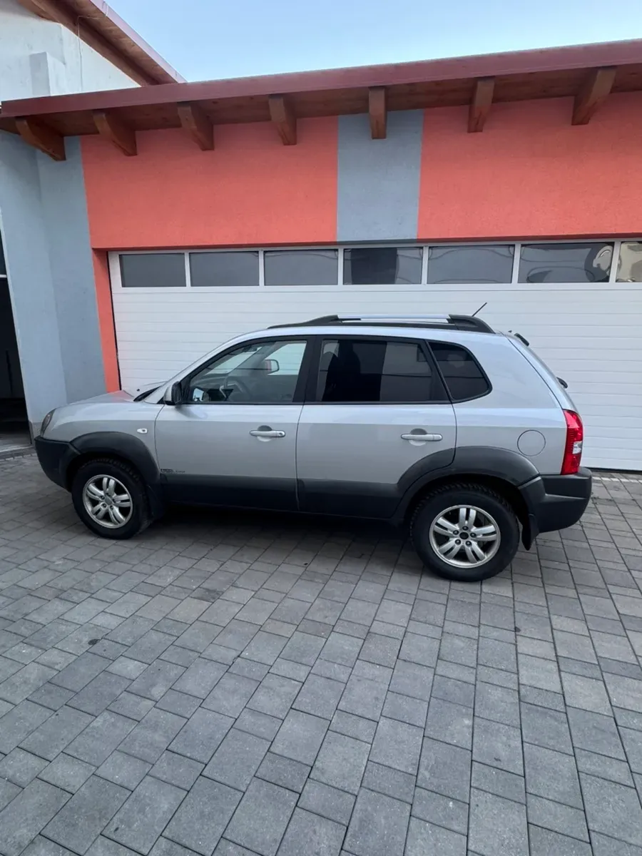 Hyundai Tucson 2007 photo 3