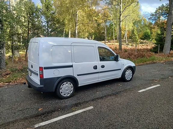 Opel Combo 2011 photo 3
