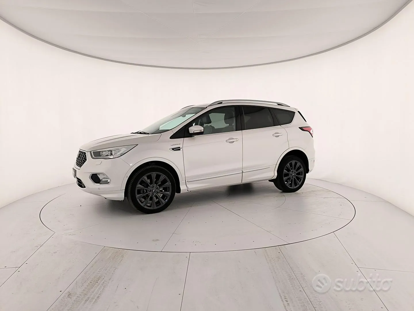 Ford Kuga 2018 photo 2