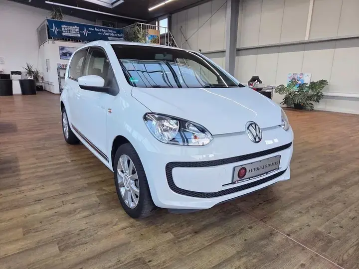 Volkswagen Up