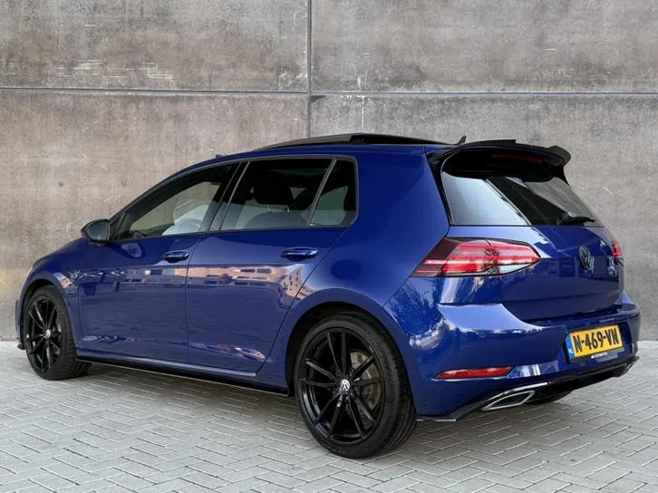 Volkswagen Golf 2017 photo 2