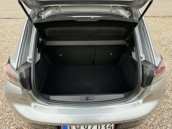 Peugeot 208 2020 photo 4