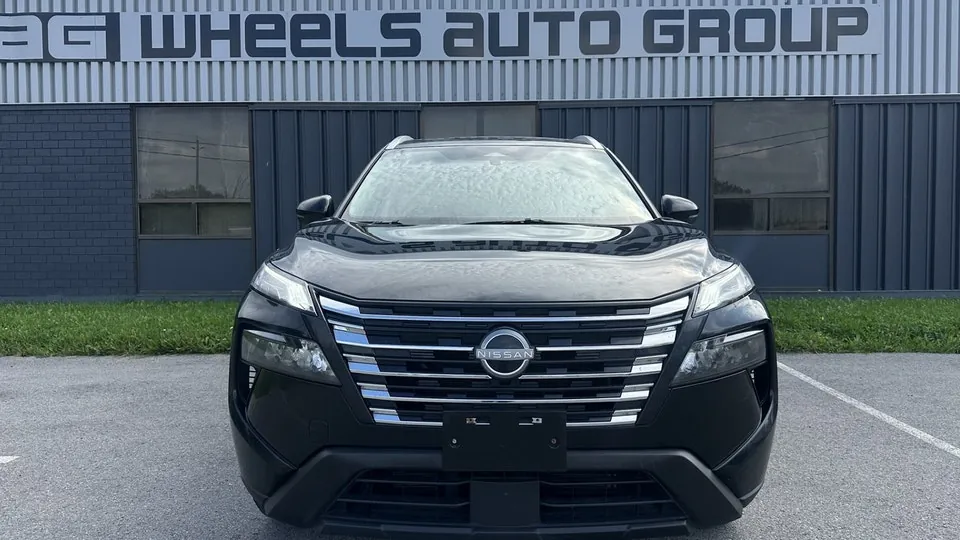 Nissan Rogue 2025 photo 2