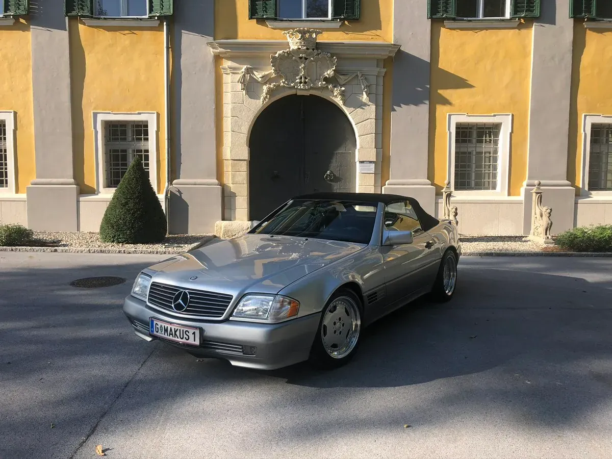 Mercedes-Benz Sl-Class 1992 photo 2