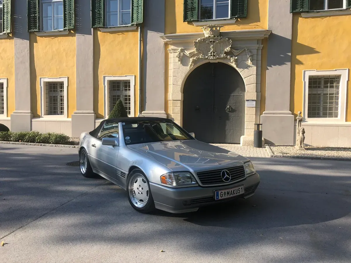Mercedes-Benz Sl-Class 1992 photo 3