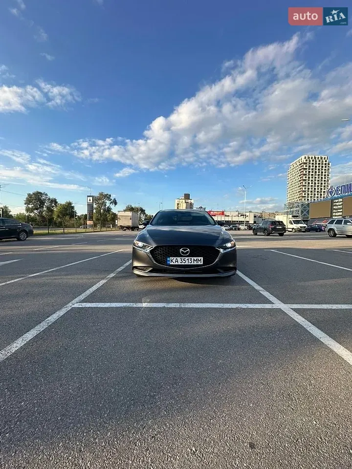 Mazda 3 2020 photo 3