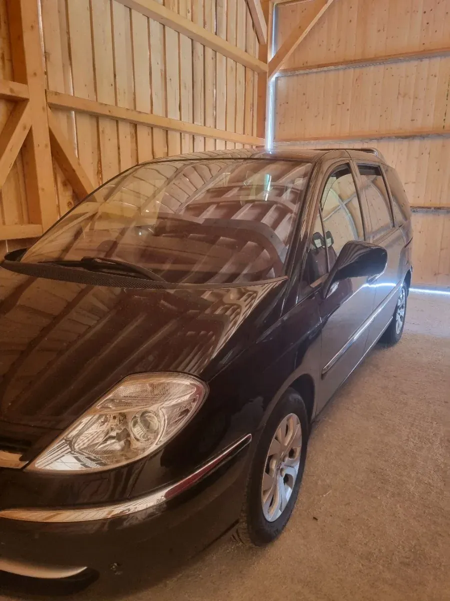 Citroen C8