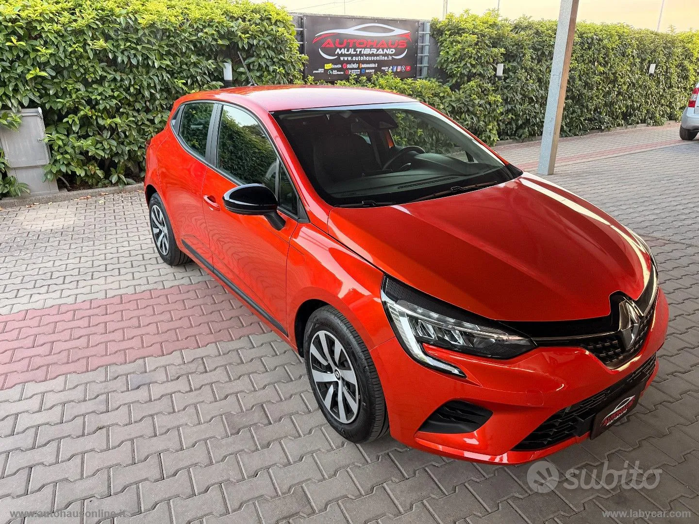 Renault Clio 2023 photo 3