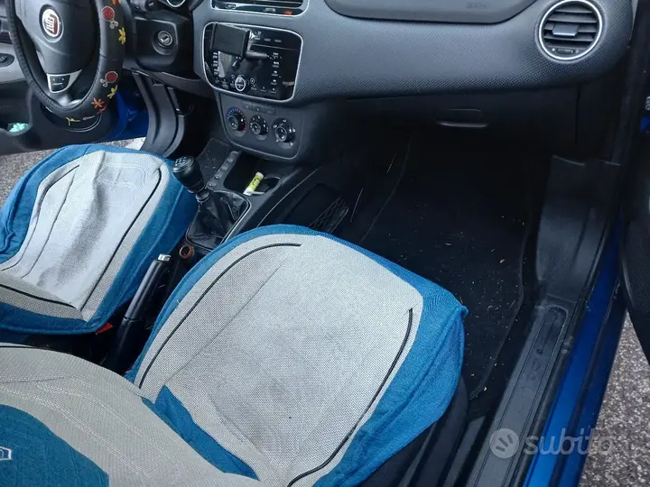 Fiat Punto Evo 2010 photo 4
