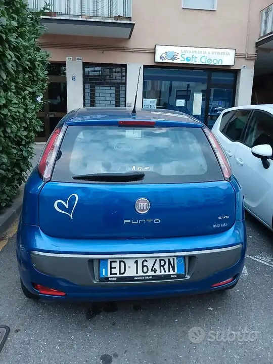 Fiat Punto Evo 2010 photo 3