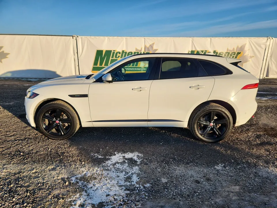 Jaguar F-Pace 2018 photo 5