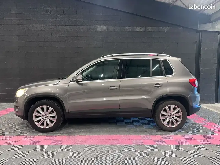 Volkswagen Tiguan 2011 photo 5