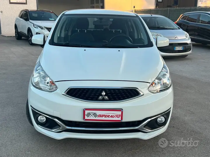 Mitsubishi Space Star 2018 photo 2