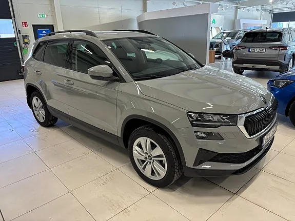 Skoda Karoq 2027 photo 3