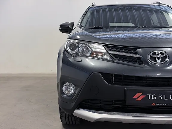 Toyota Rav4 2015 photo 4