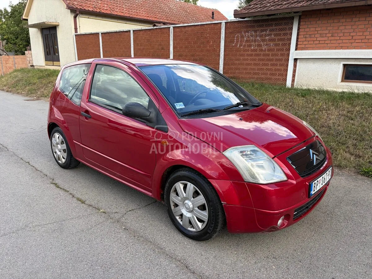 Citroen C2 2004 photo 3