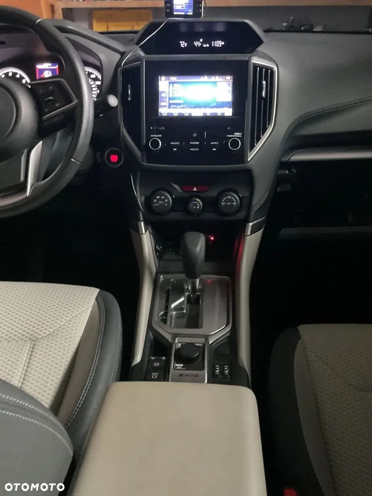 Subaru Forester 2021 photo 2