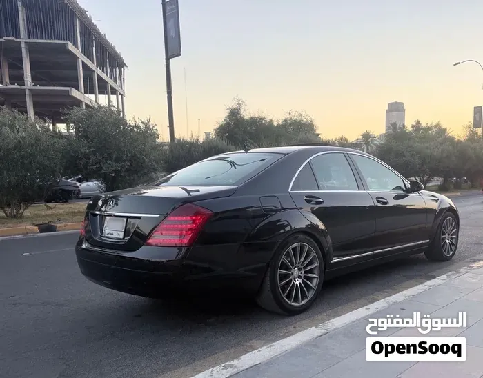 Mercedes-Benz S-Class 2009 photo 2