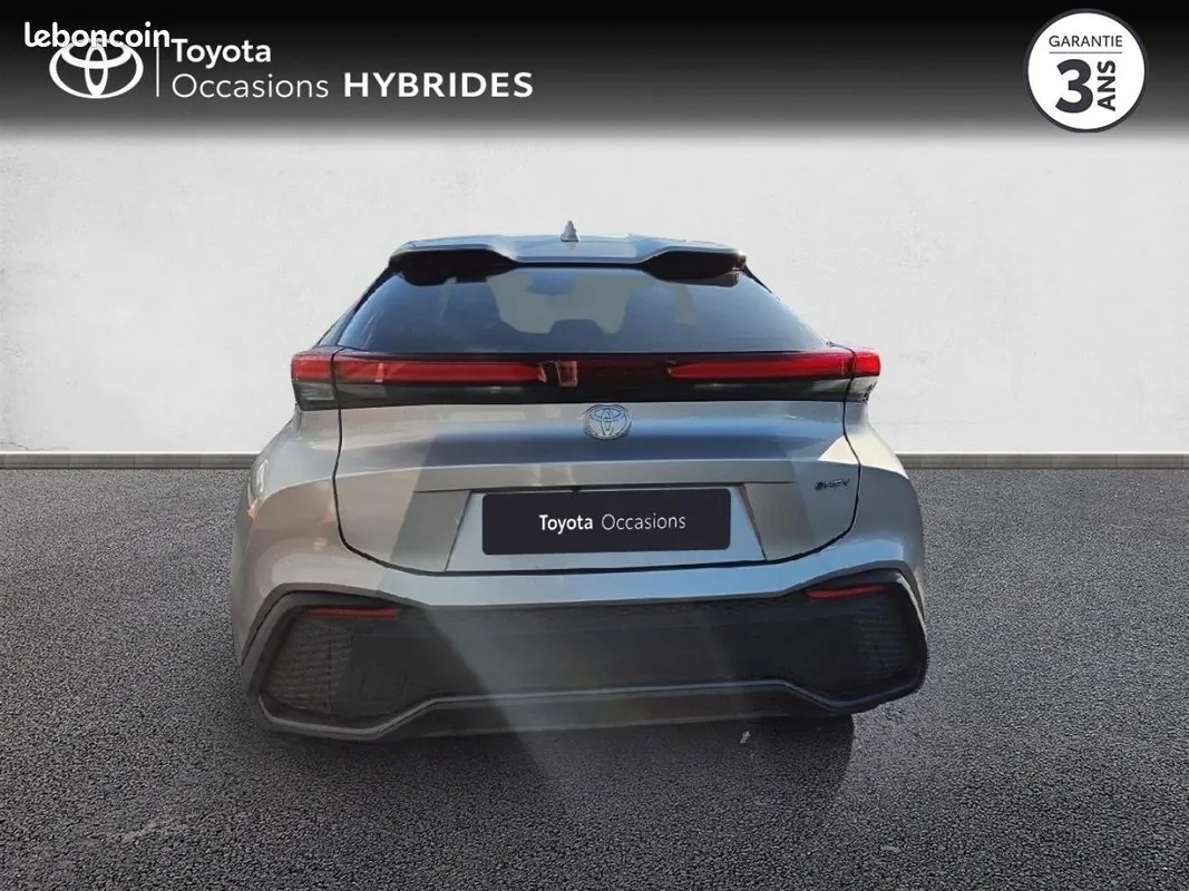 Toyota C-Hr 2024 photo 4