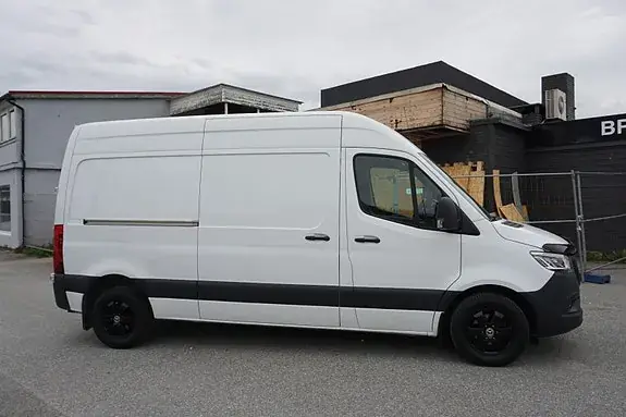 Mercedes-Benz Sprinter 315 2023 photo 4