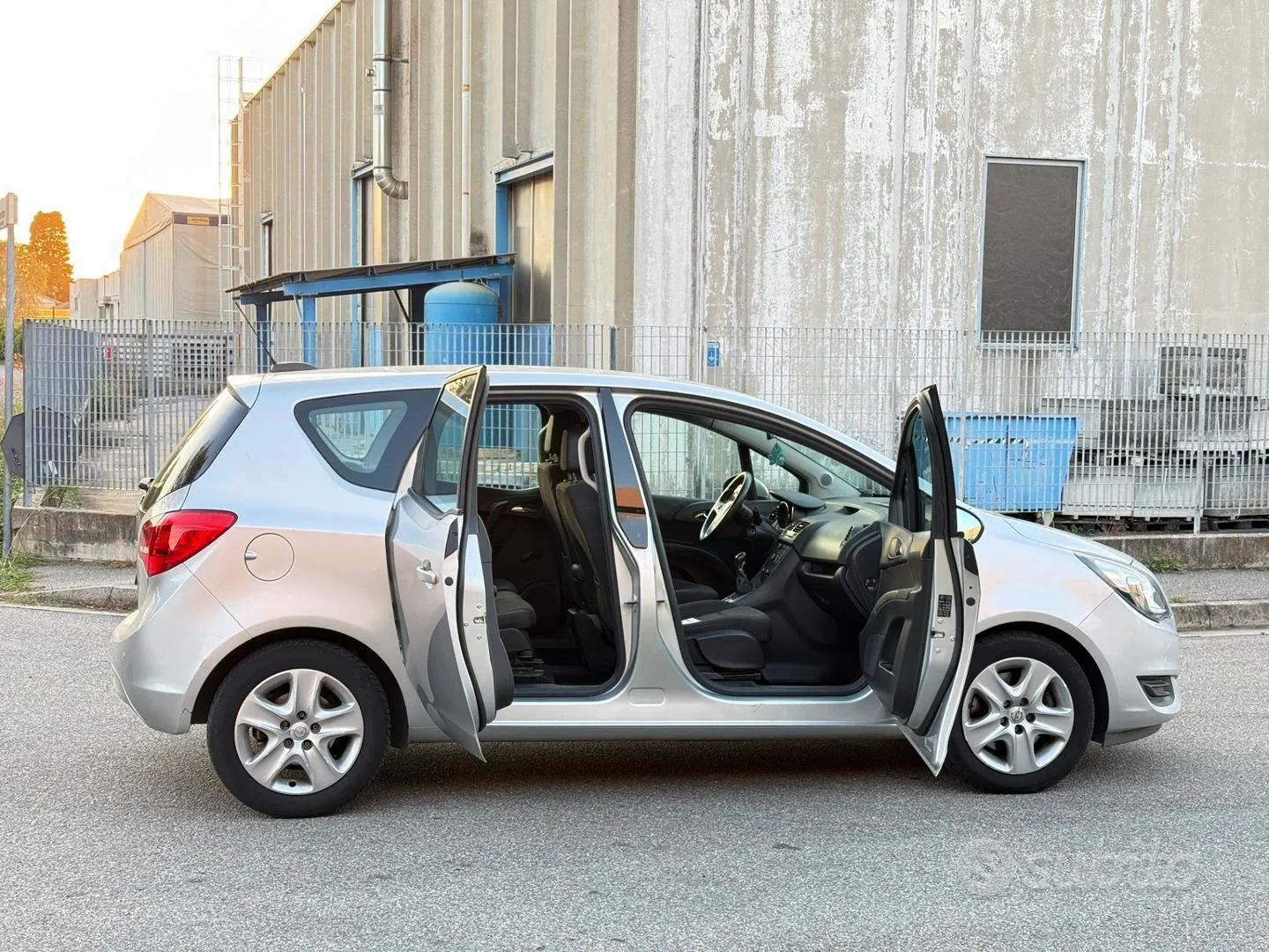 Opel Meriva 2017 photo 3
