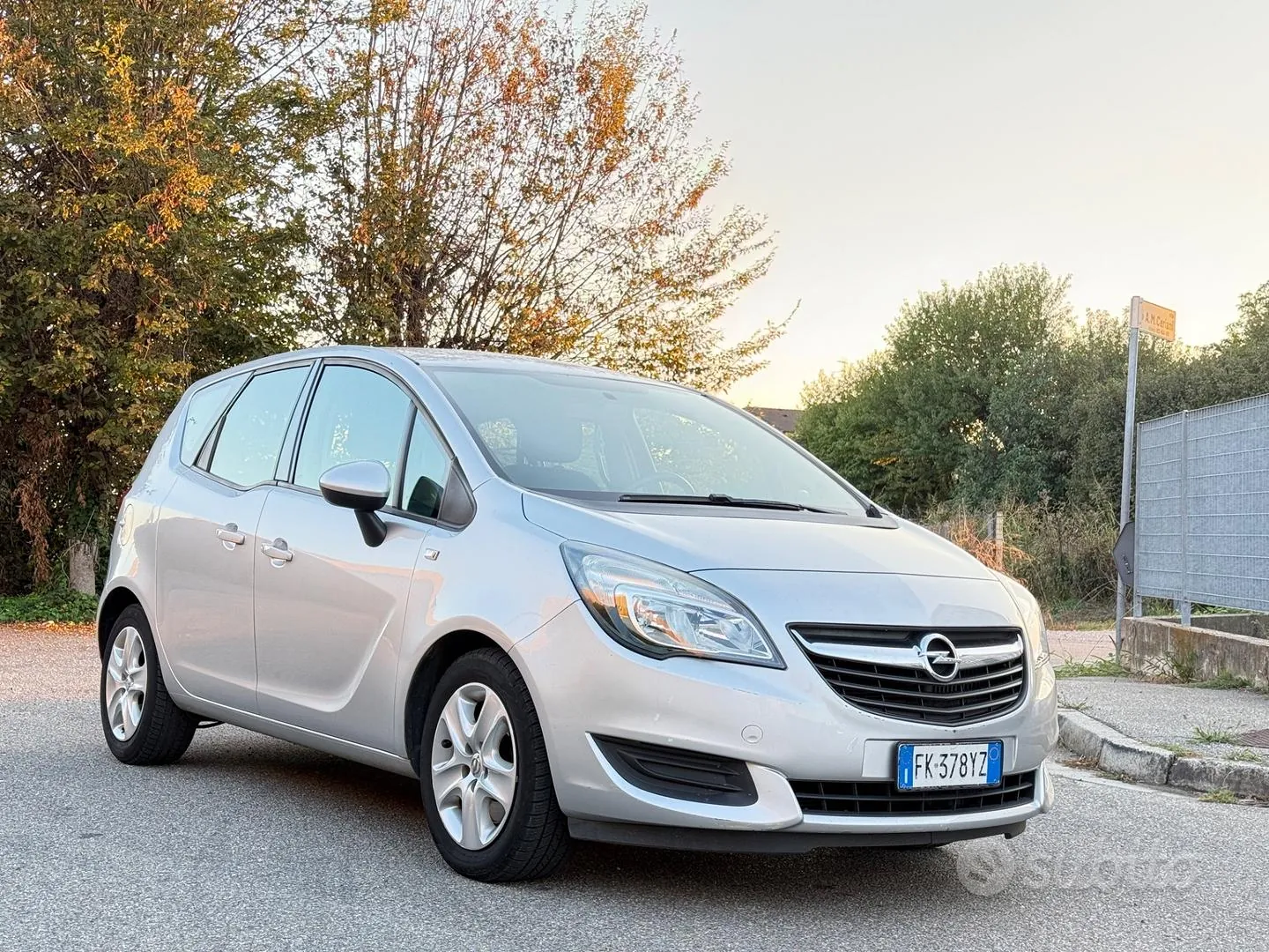 Opel Meriva 2017 photo 2