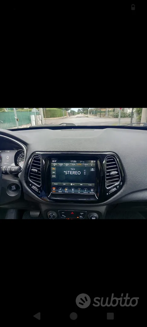 Jeep Compass 2018 photo 2