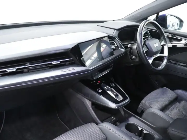 Audi Q4 E-Tron 2023 photo 2