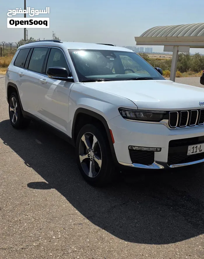Jeep Grand Cherokee L 2023 photo 2