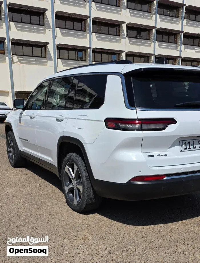 Jeep Grand Cherokee L 2023 photo 4