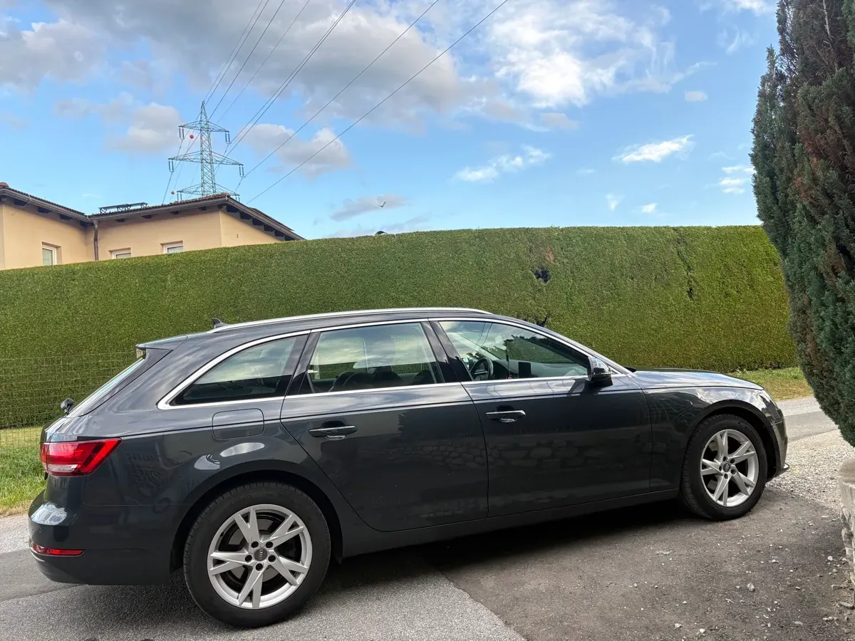 Audi A4 2016 photo 3