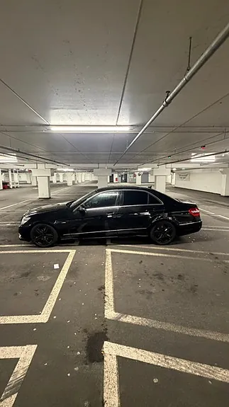 Mercedes-Benz E-Class 2010 photo 3