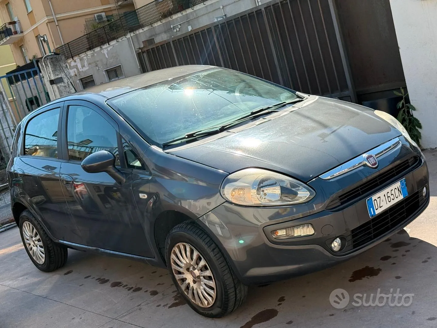 Fiat Punto Evo 2009 photo 2