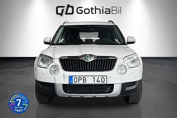 Skoda Yeti 2012 photo 2