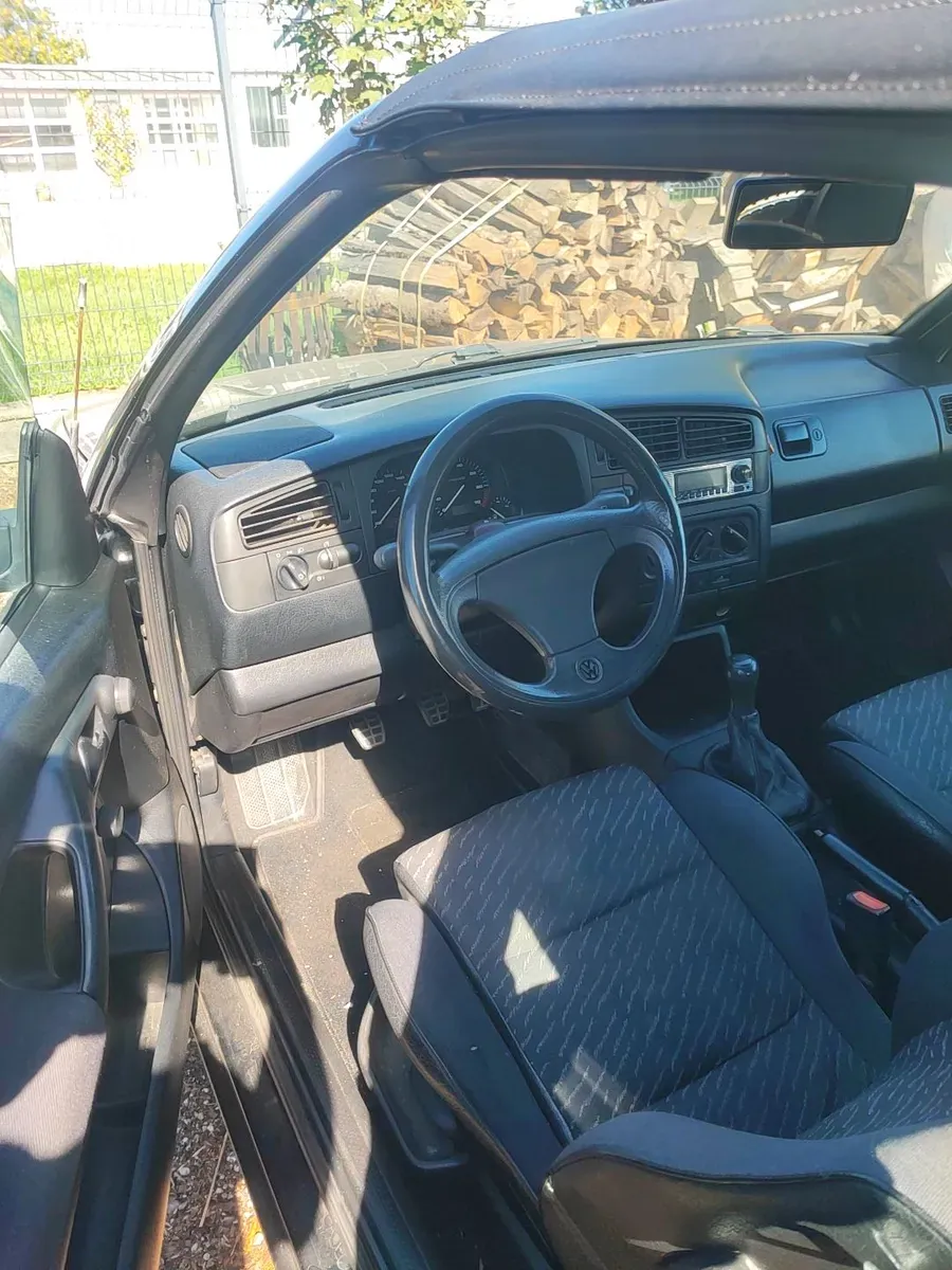 Volkswagen Golf 1994 photo 2