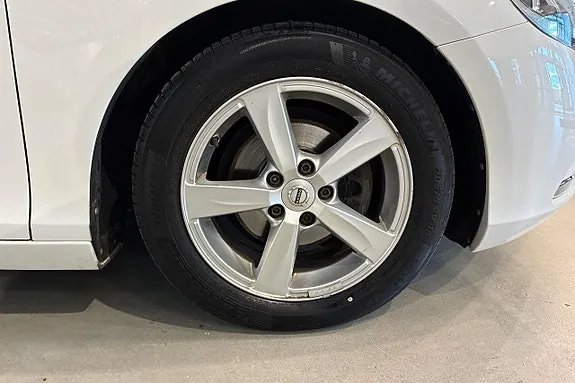 Volvo V40 2017 photo 4
