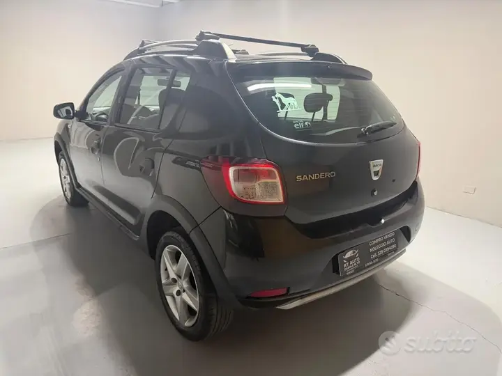 Dacia Sandero 2013 photo 4