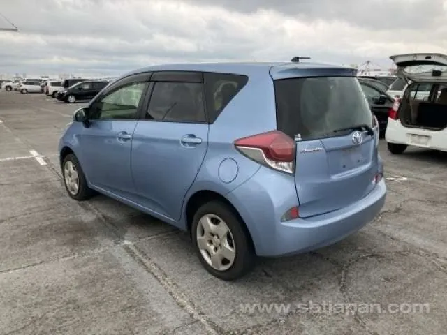 Toyota Ractis 2015 photo 3