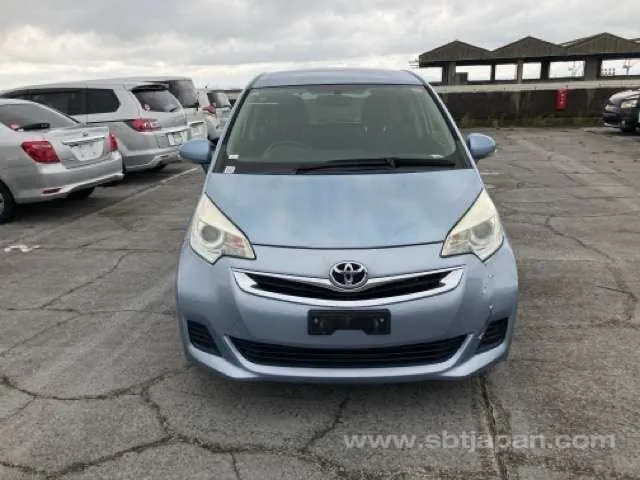 Toyota Ractis 2015 photo 5