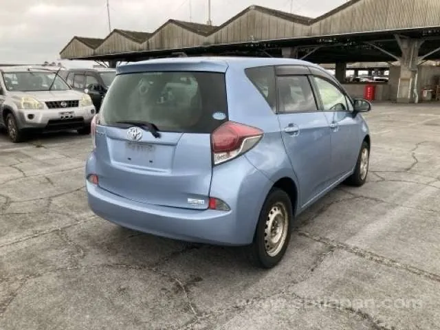 Toyota Ractis 2015 photo 4