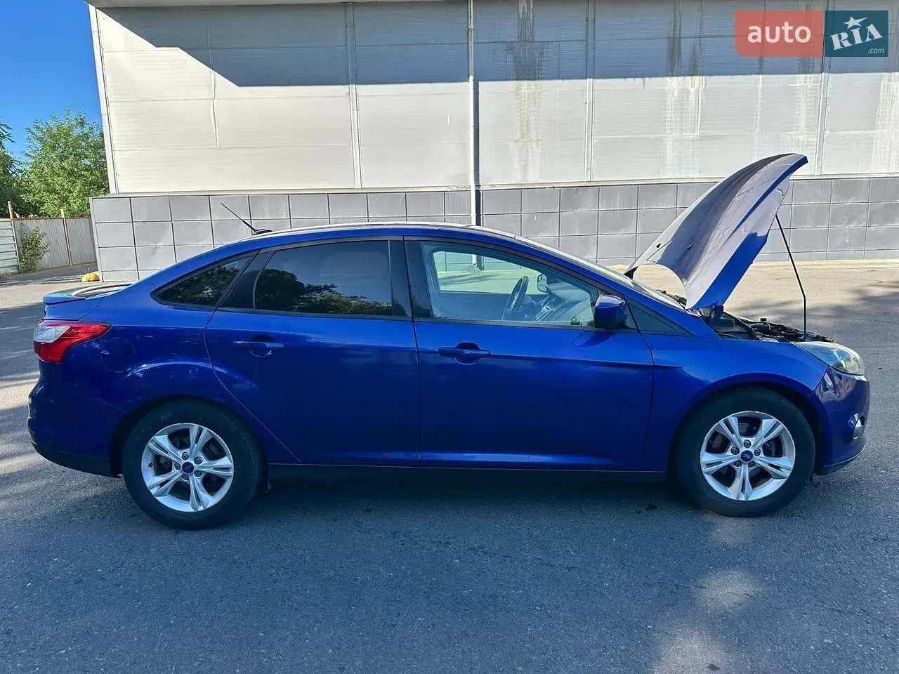 Ford Focus 2012 photo 3