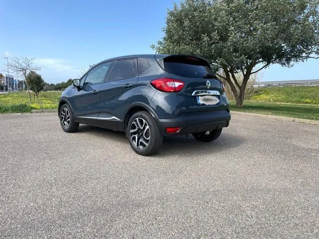 Renault Captur 2016 photo 2