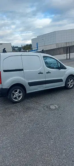 Peugeot Partner 2008 photo 3